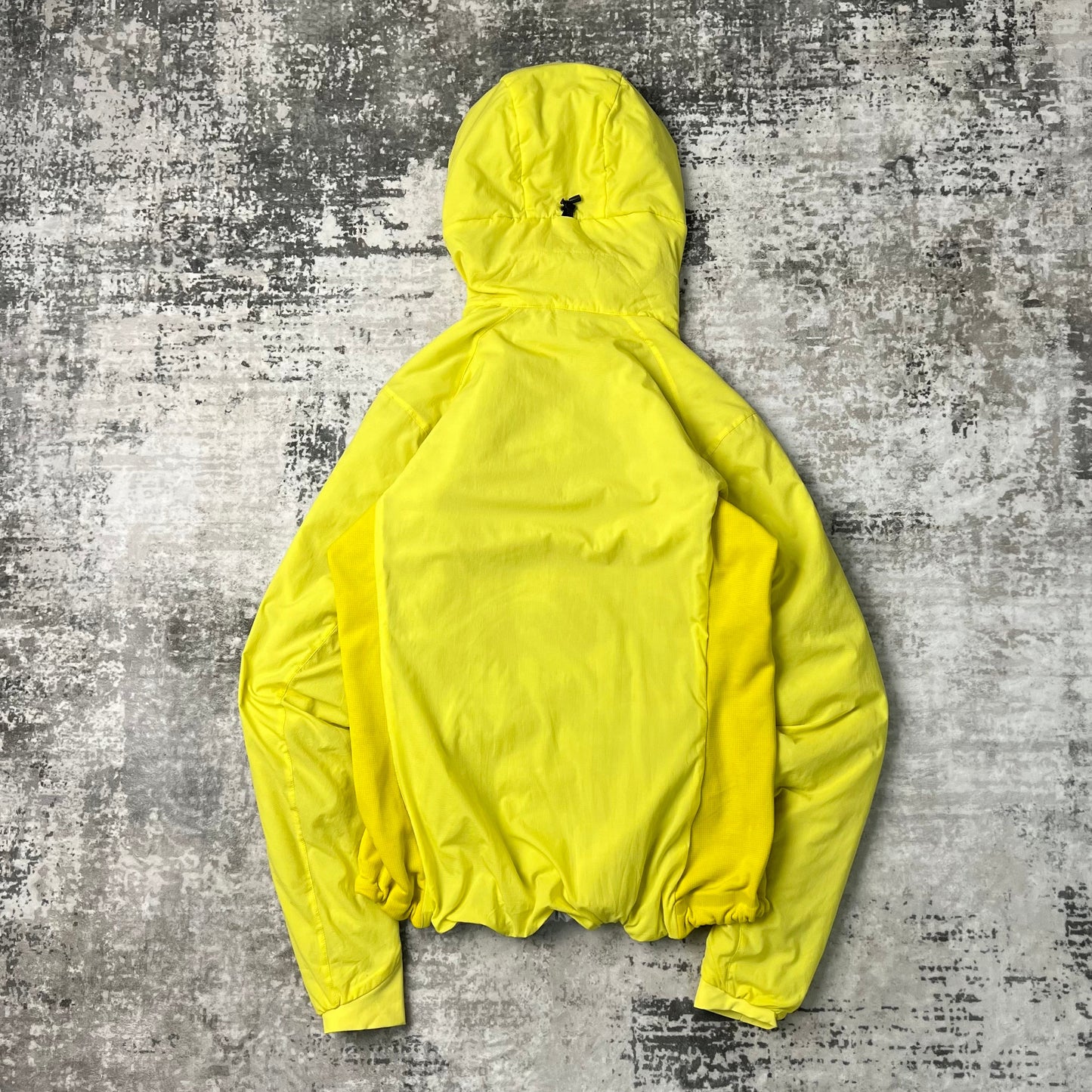 Womens Arc’teryx Atom LT (M)
