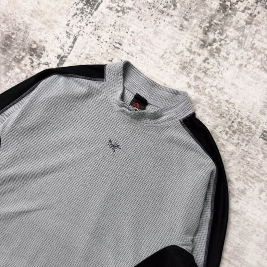 Vintage Arc'teryx Delta LT Jersey (L)