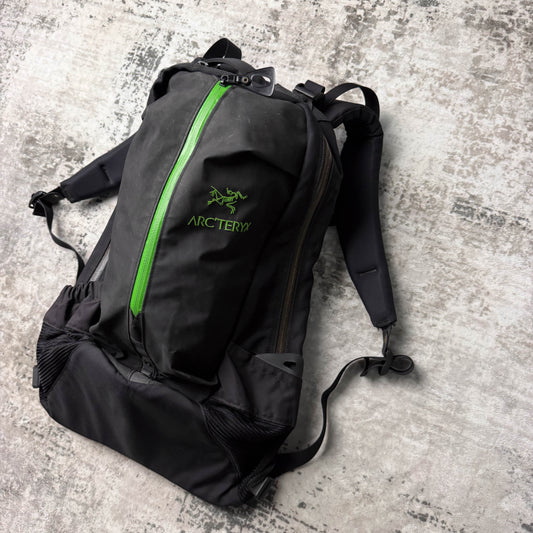 Arc'teryx Arro 22 L Backpack (22L)