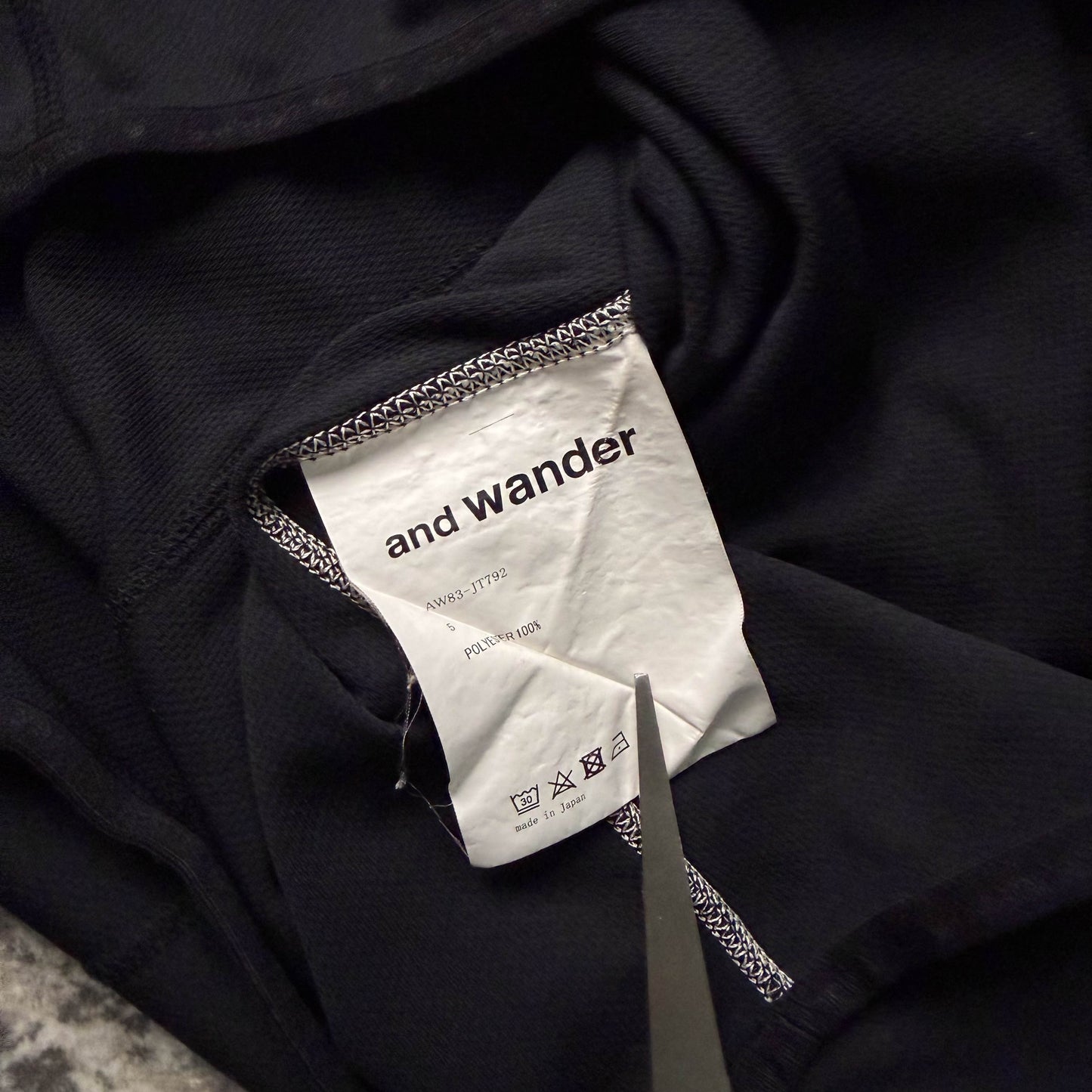 And Wander Power Dry Longsleeve (XL)