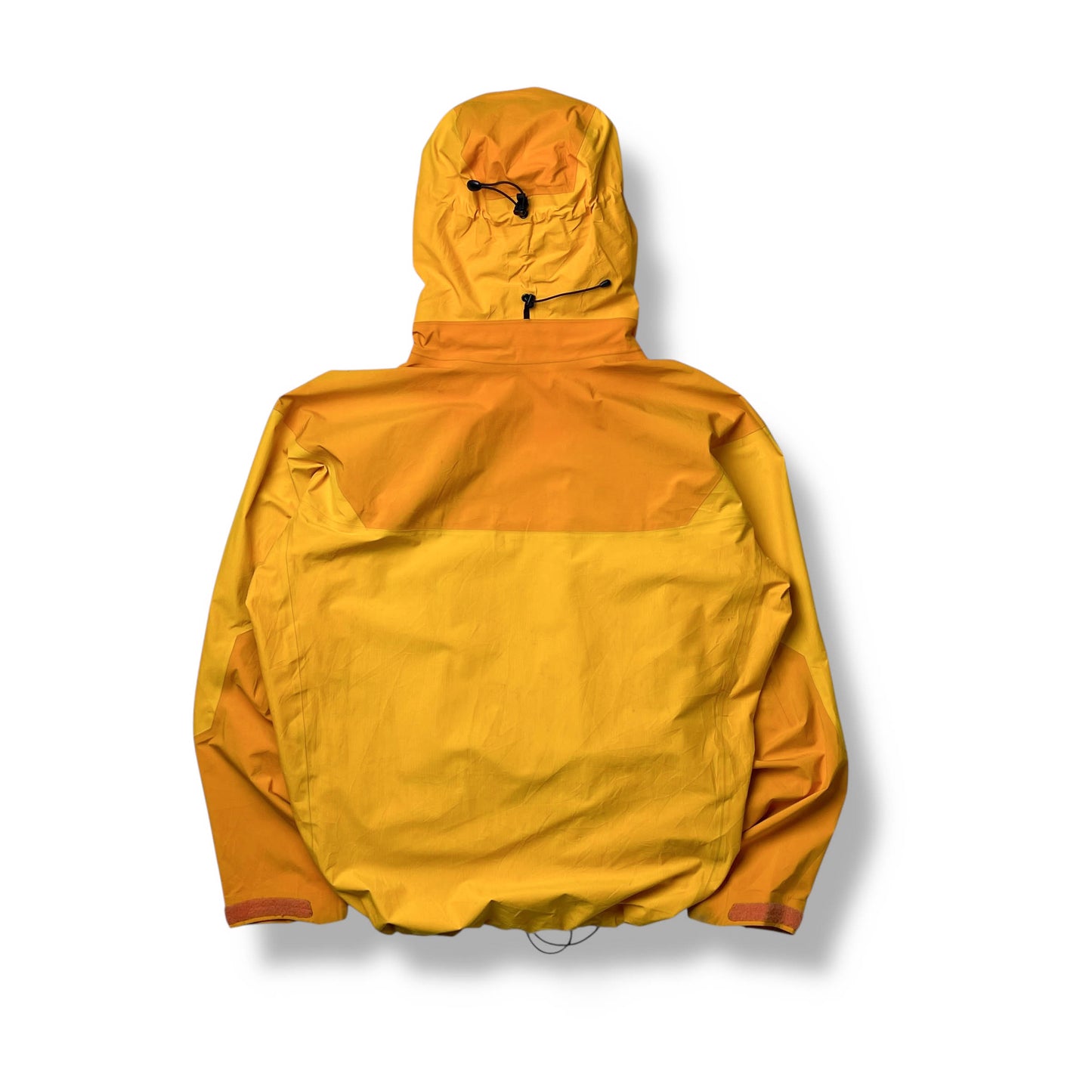 Vintage Arc’teryx Beta AR Gore-tex Shell Jacket (XL)