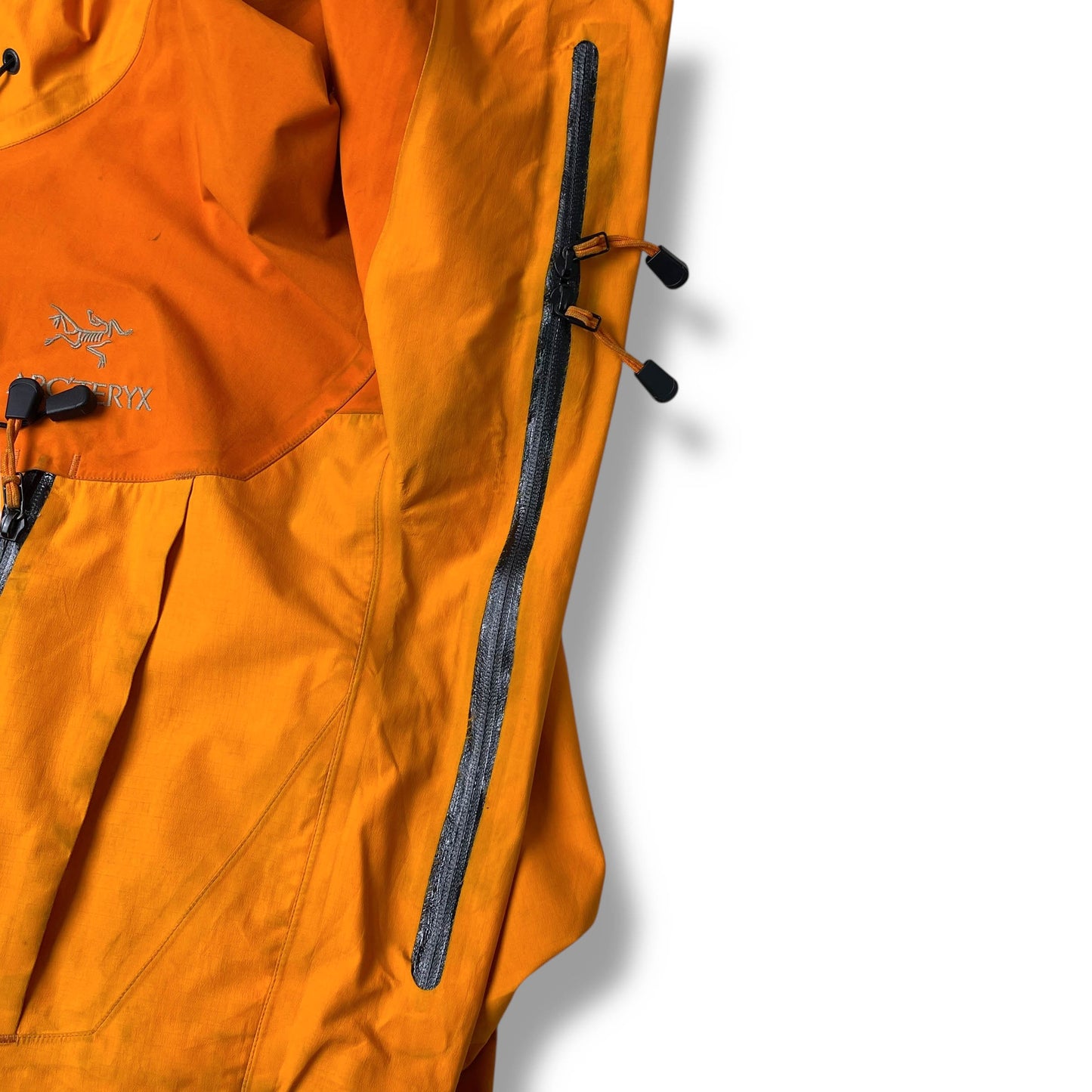 Vintage Arc'teryx Alpha SV Gore-tex Shell Jacket (M)