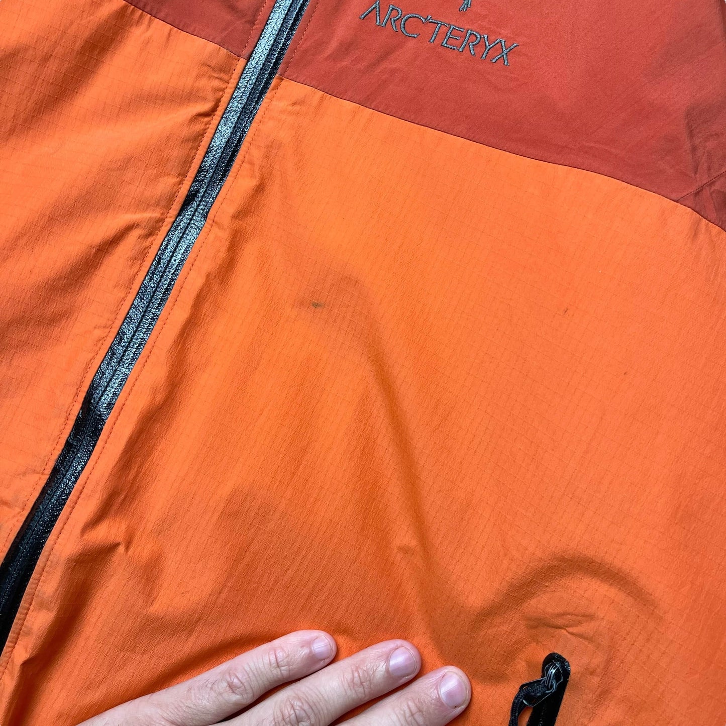 Vintage Arc’teryx Fission AR Gore-tex Jacket (L)
