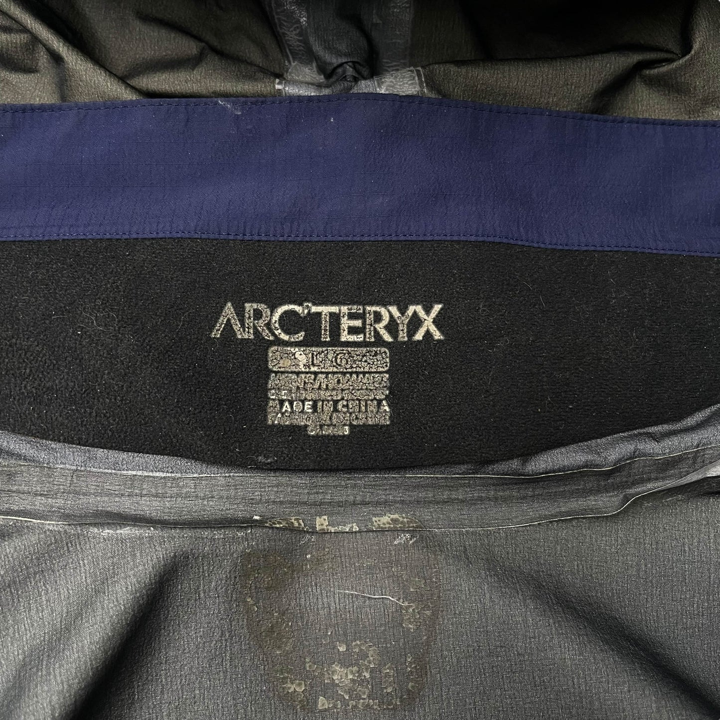 Arc’teryx Theta AR Gore-tex Shell Jacket (L)