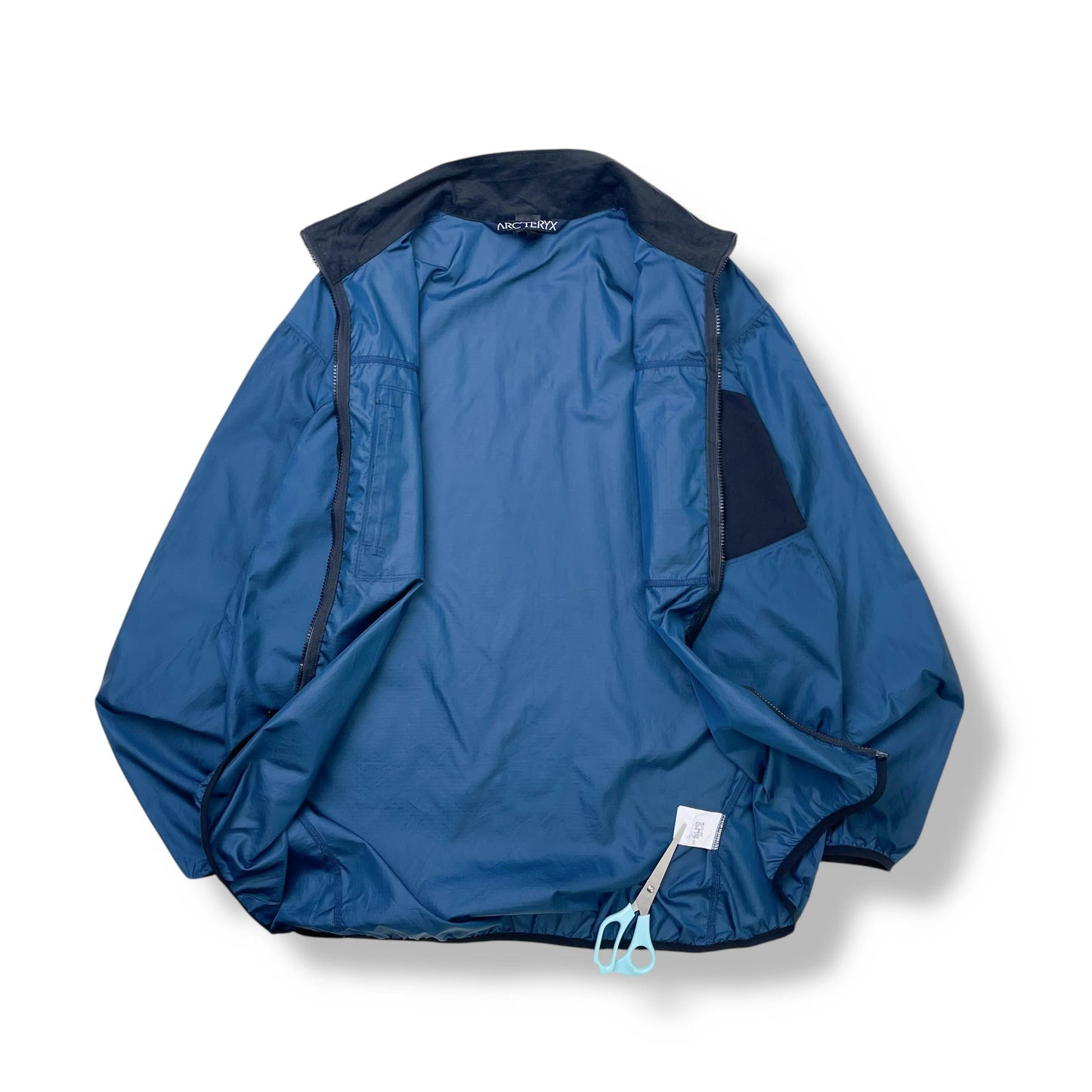 Vintage Arc'teryx Tau LT Jacket (XL)