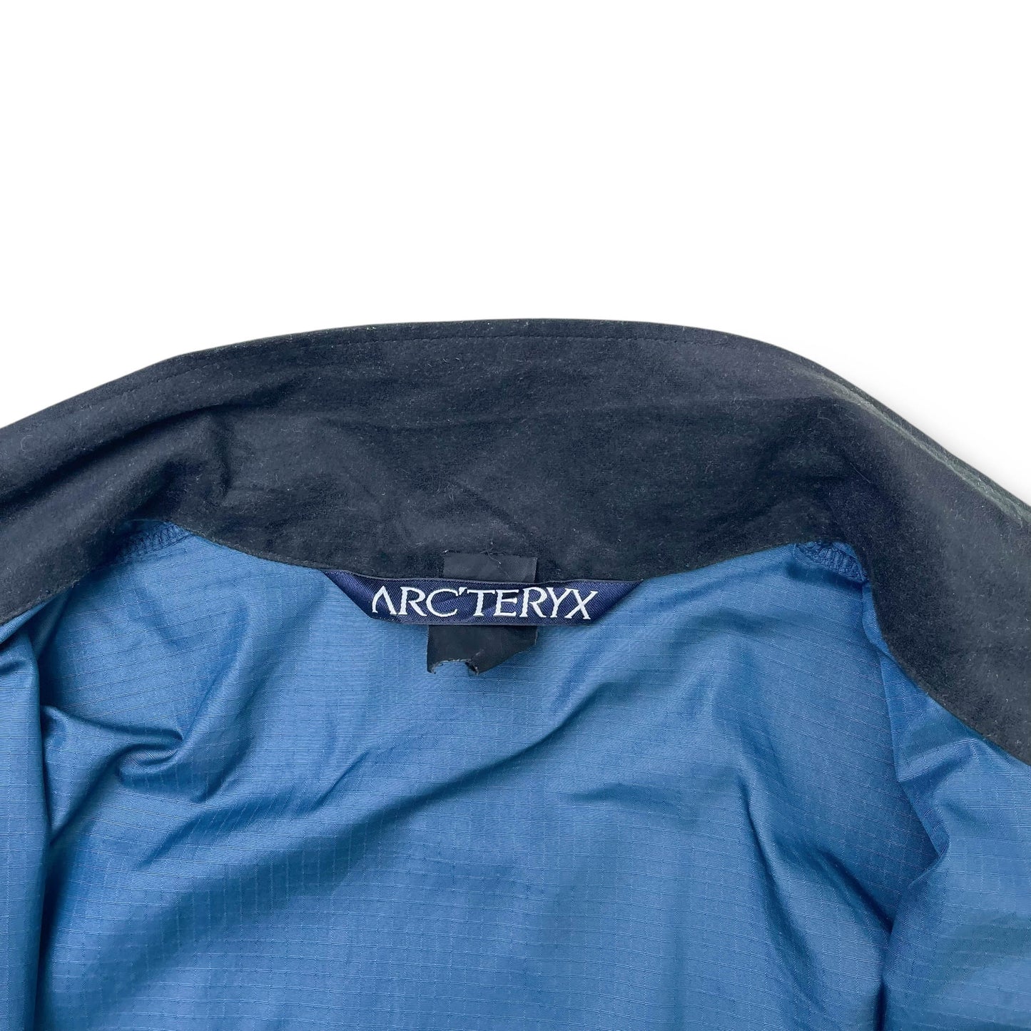 Vintage Arc'teryx Tau LT Jacket (XL)