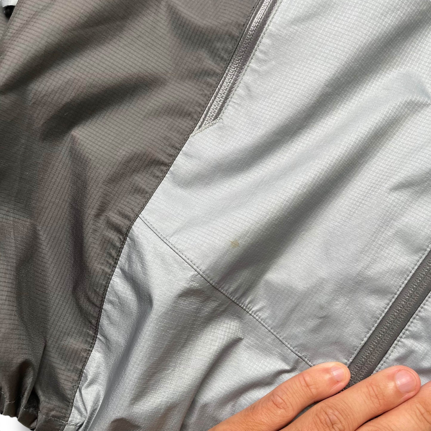 Montbell Gore-Tex Silver Shell Jacket (M)