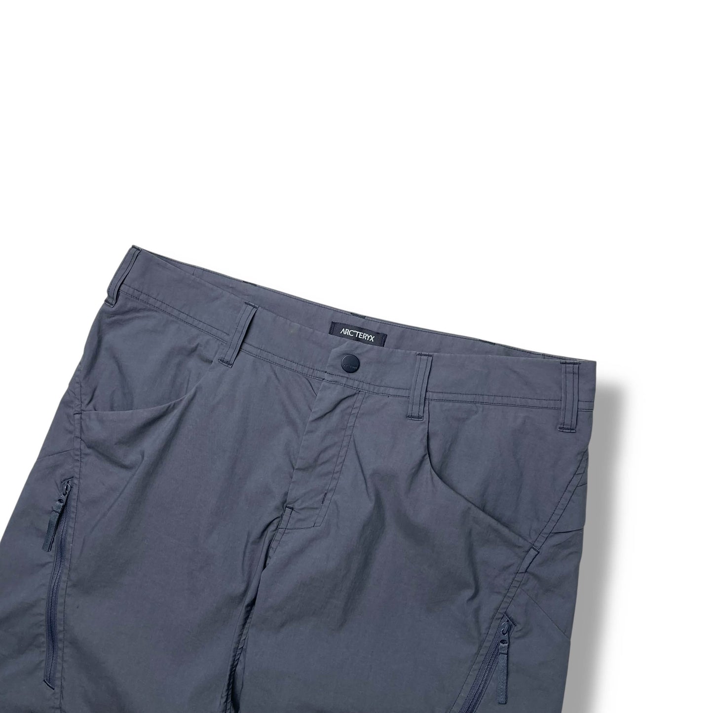 Arc’teryx Stowe Shorts (W33)