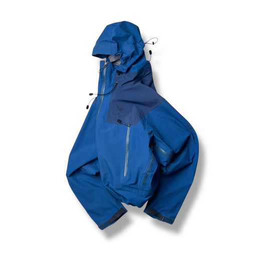 Vintage Arc'teryx Beta AR Gore-tex Shell Jacket (L)