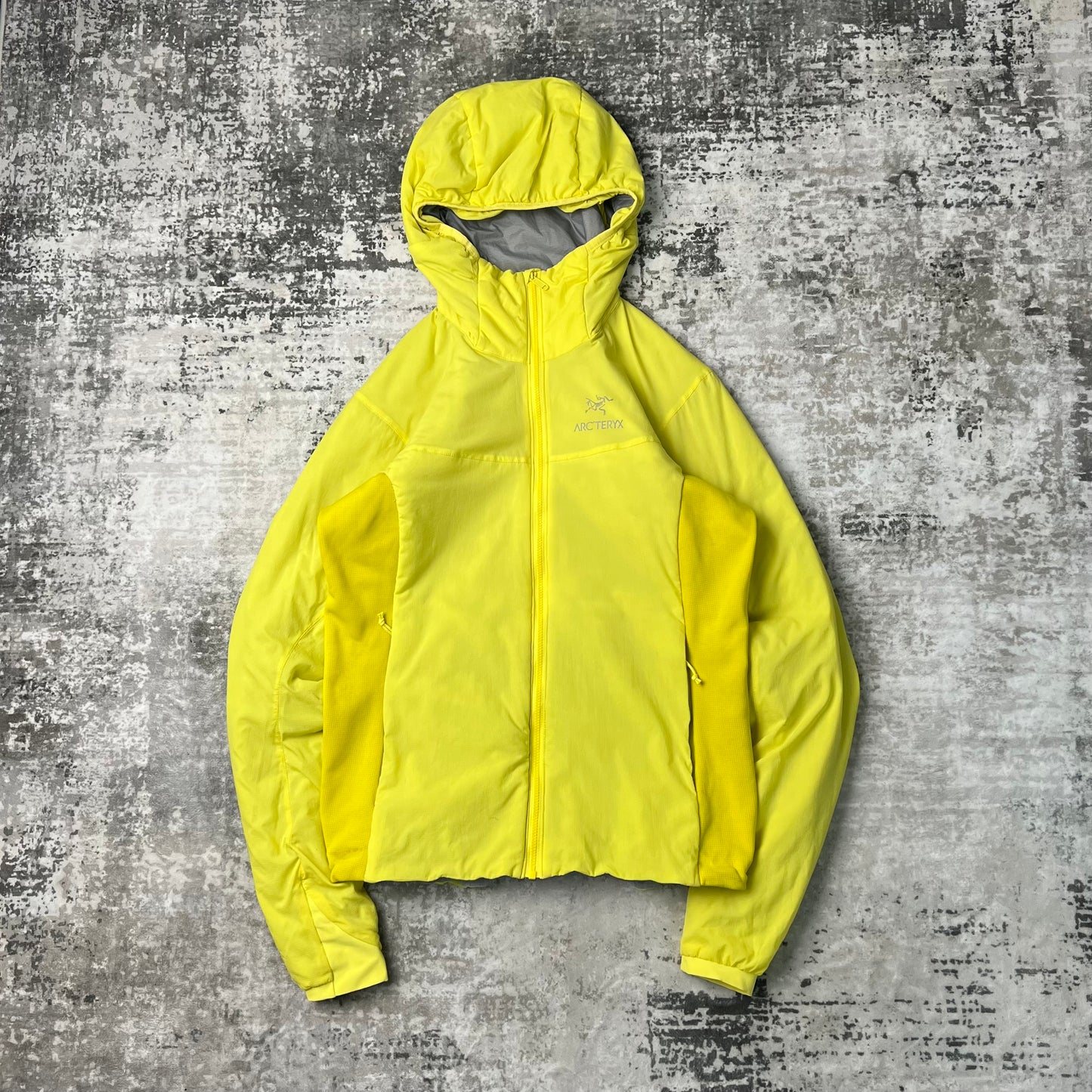 Womens Arc’teryx Atom LT (M)