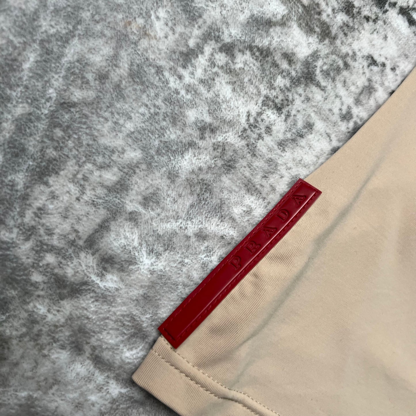 Womens Prada sport 2000’s V-neck T-shirt (L)