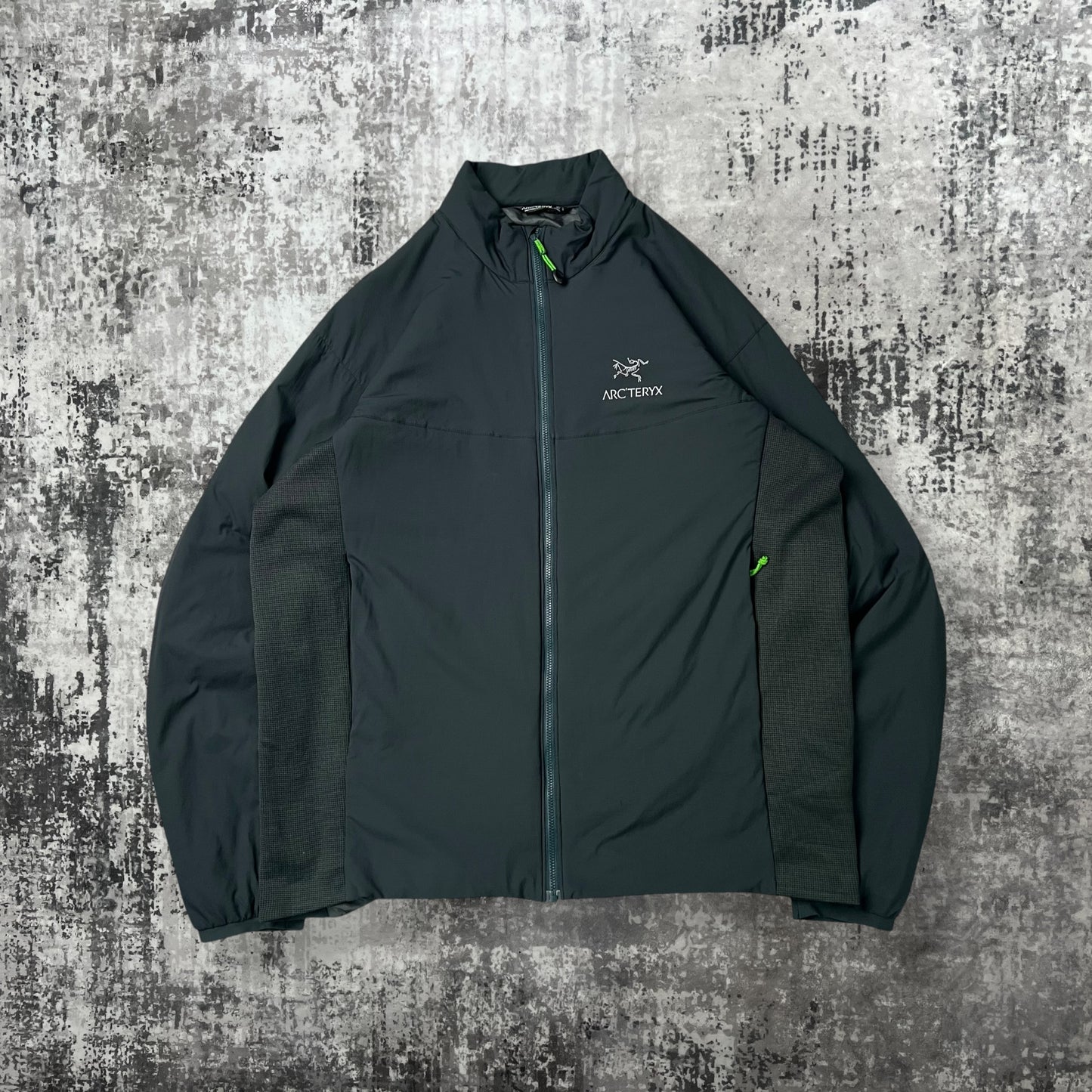 Arc’teryx Atom LT Jacket (XL)