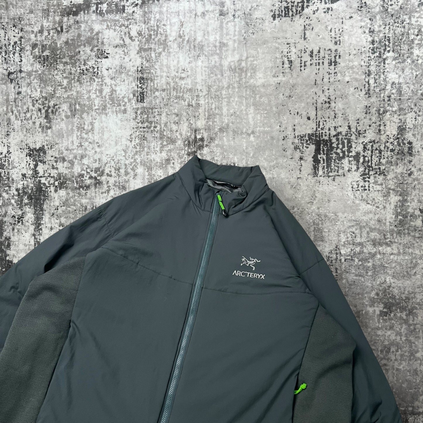 Arc’teryx Atom LT Jacket (XL)