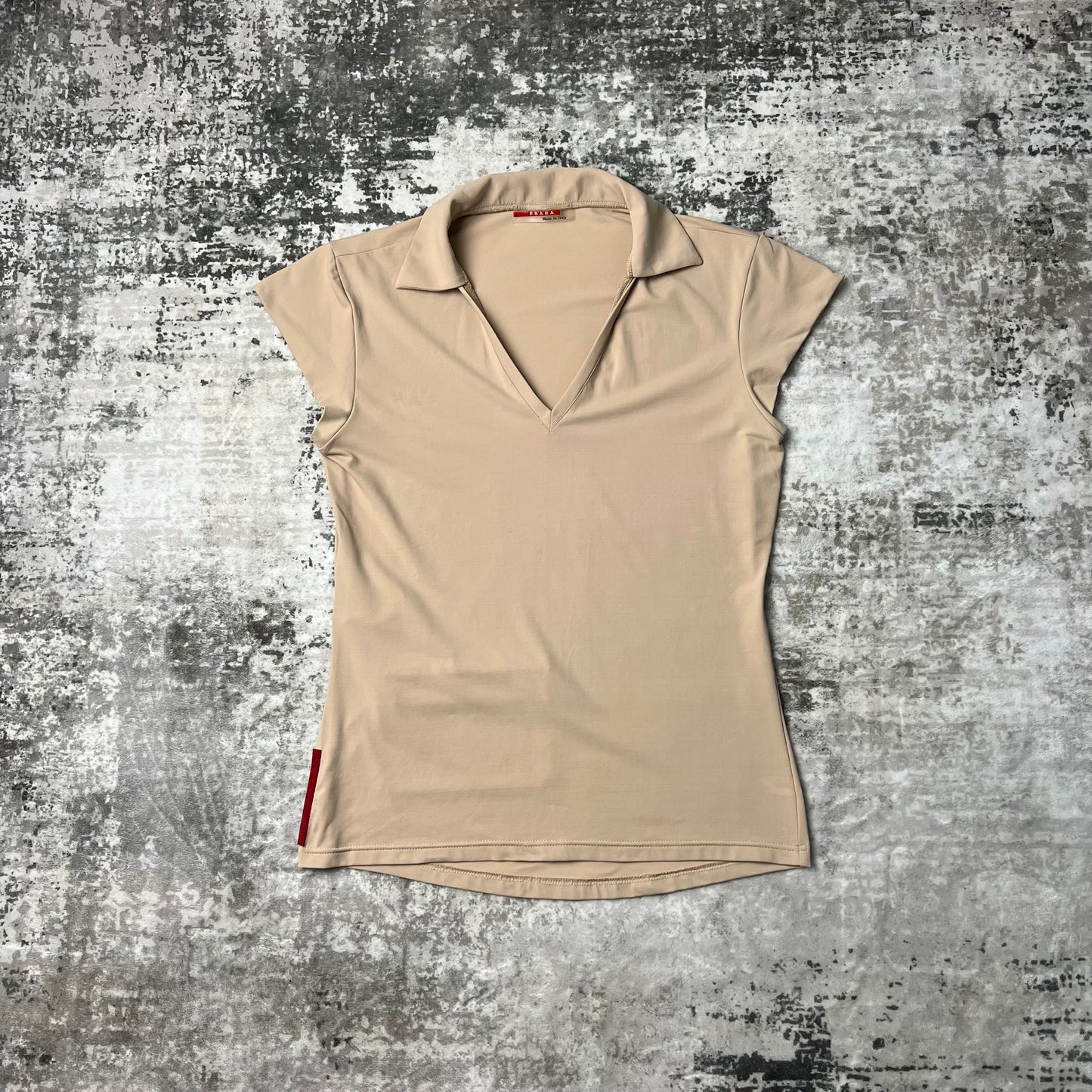 Womens Prada sport 2000’s V-neck T-shirt (L)