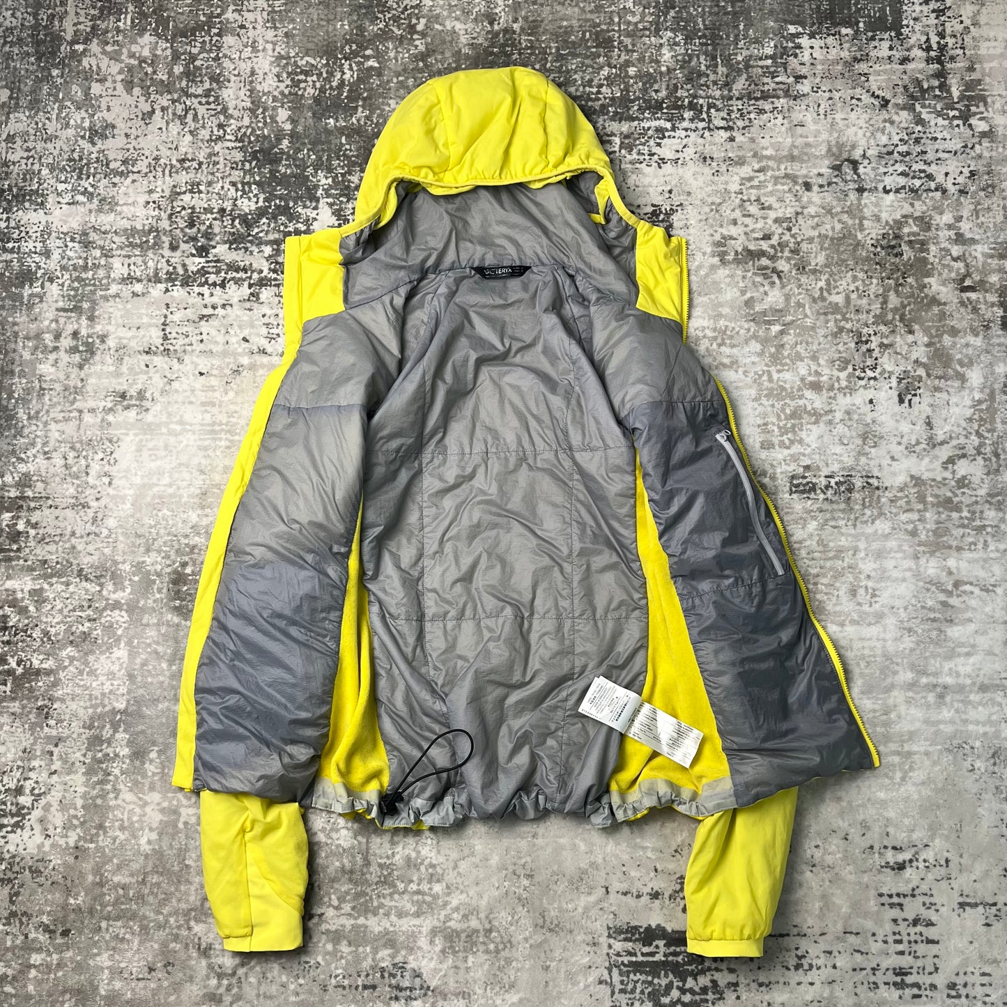 Womens Arc’teryx Atom LT (M)