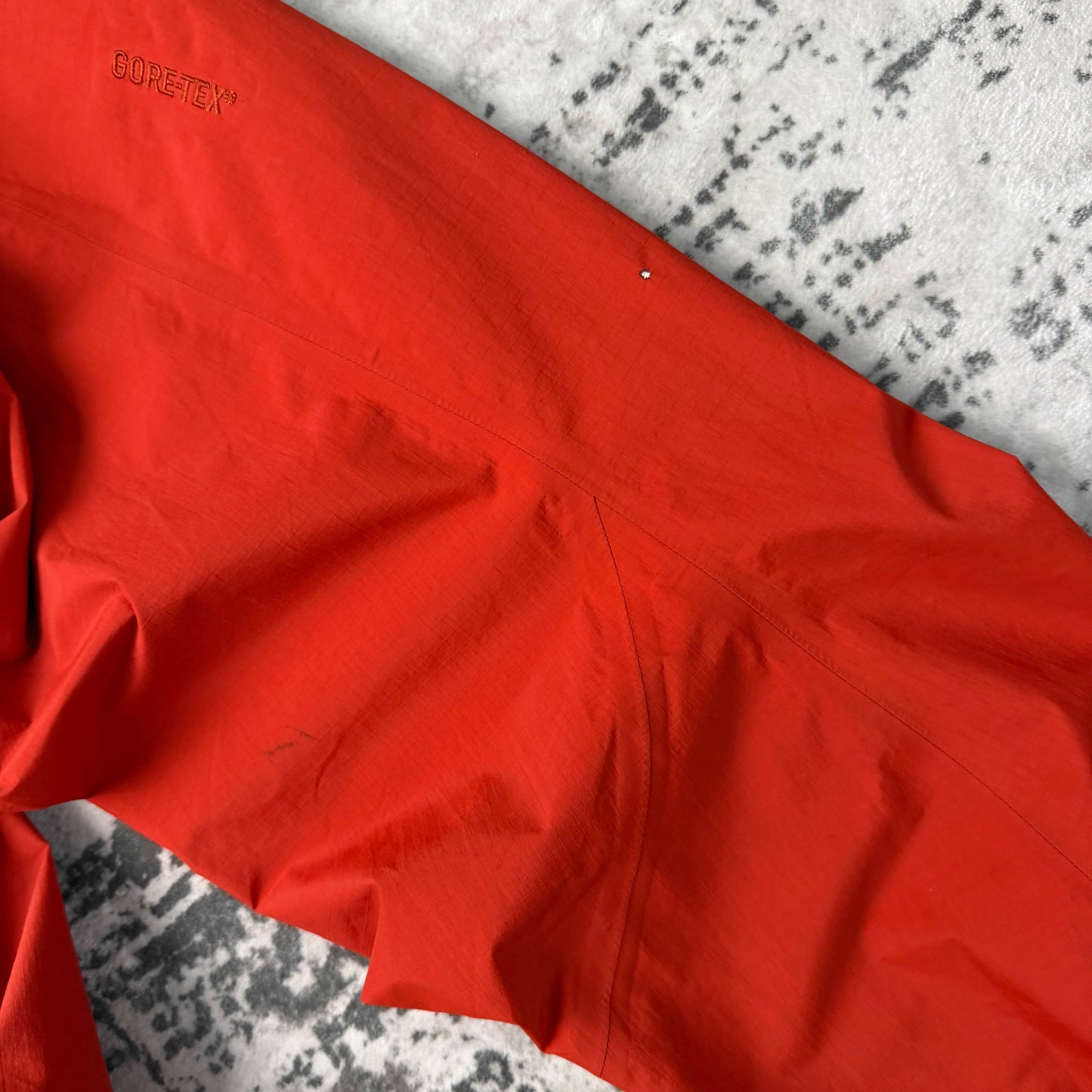 Arc'teryx Beta SL Goretex Shell (XL)