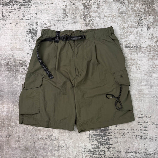 And Wander Oversized Cargo Shorts (M)