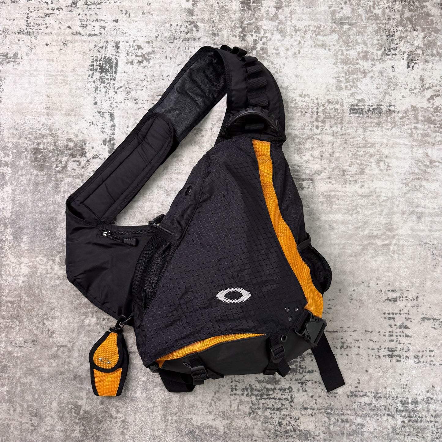 Vintage Oakley Sandbag Sling
