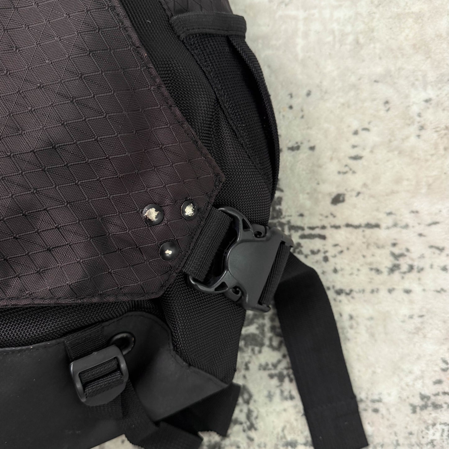 Vintage Oakley Software Sandbag Sling Pack