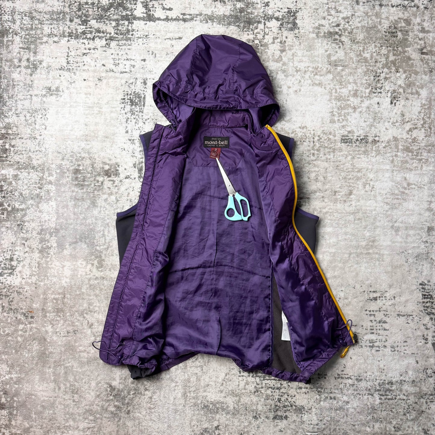 Montbell Hooded Nylon Vest (S)