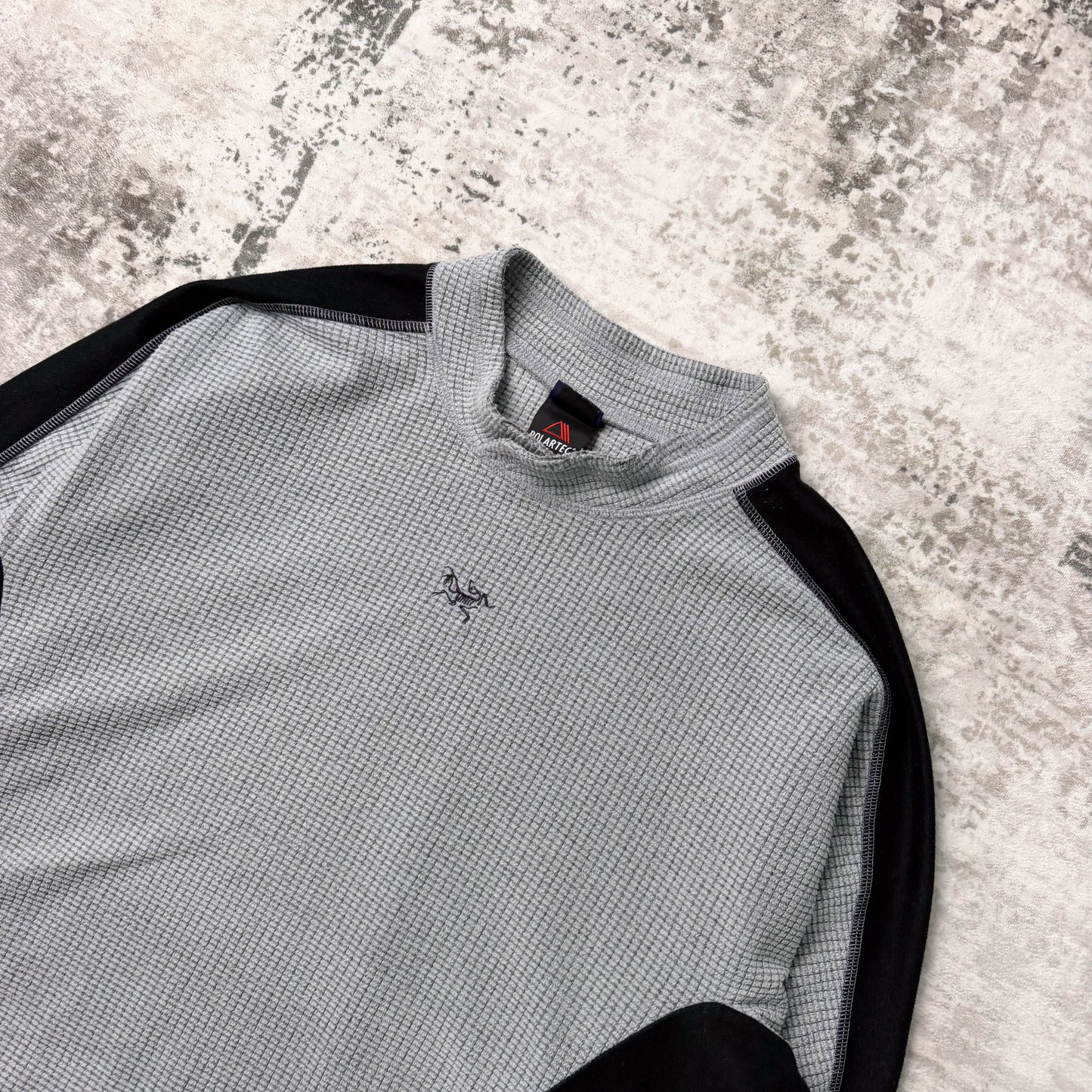 Vintage Arc'teryx Delta LT Jersey (L)