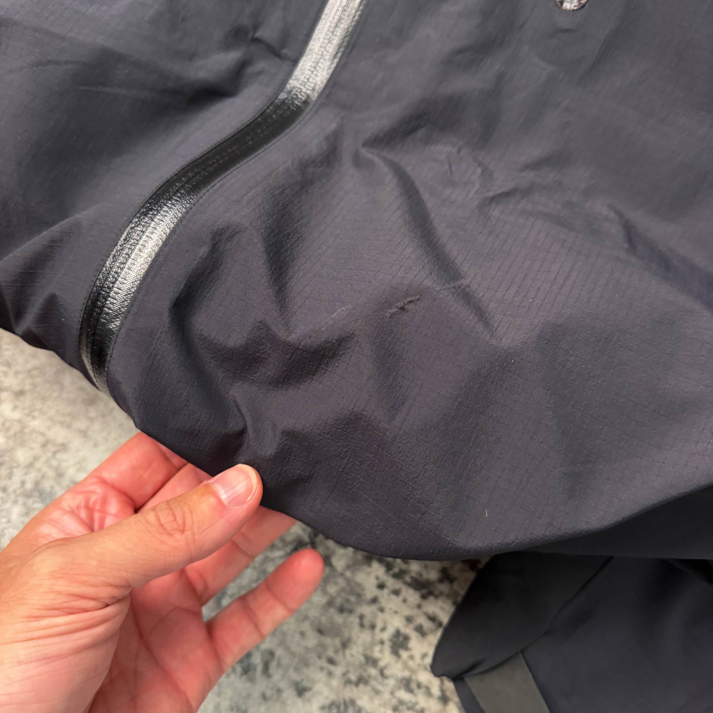 Arc'teryx Theta AR Goretex Shell Jacket (L)