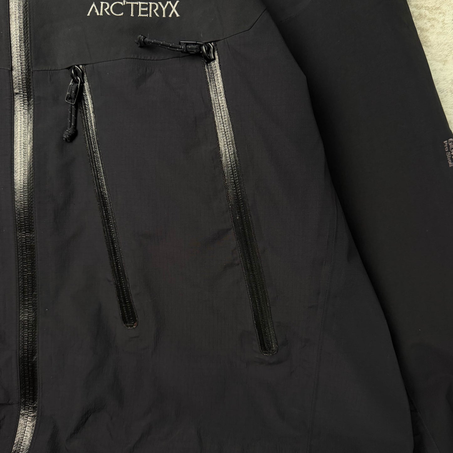 Arc'teryx Theta AR Goretex Shell Jacket (L)