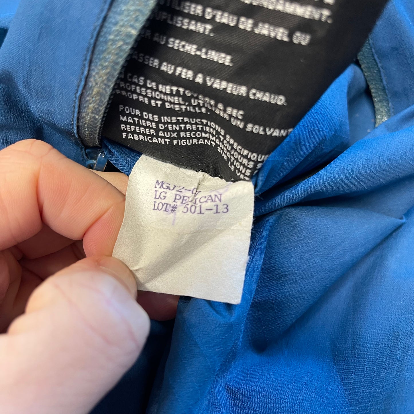 Vintage Arc'teryx Beta AR Gore-tex Shell Jacket (L)