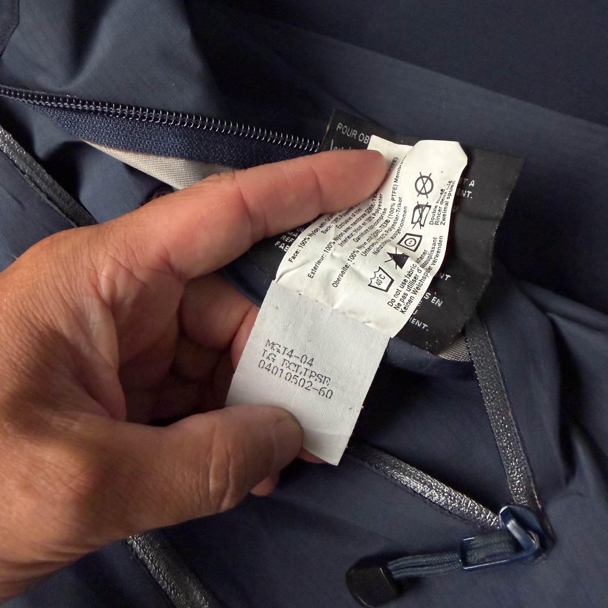 Vintage Arc'teryx Theta AR Goretex Shell Jacket (L)
