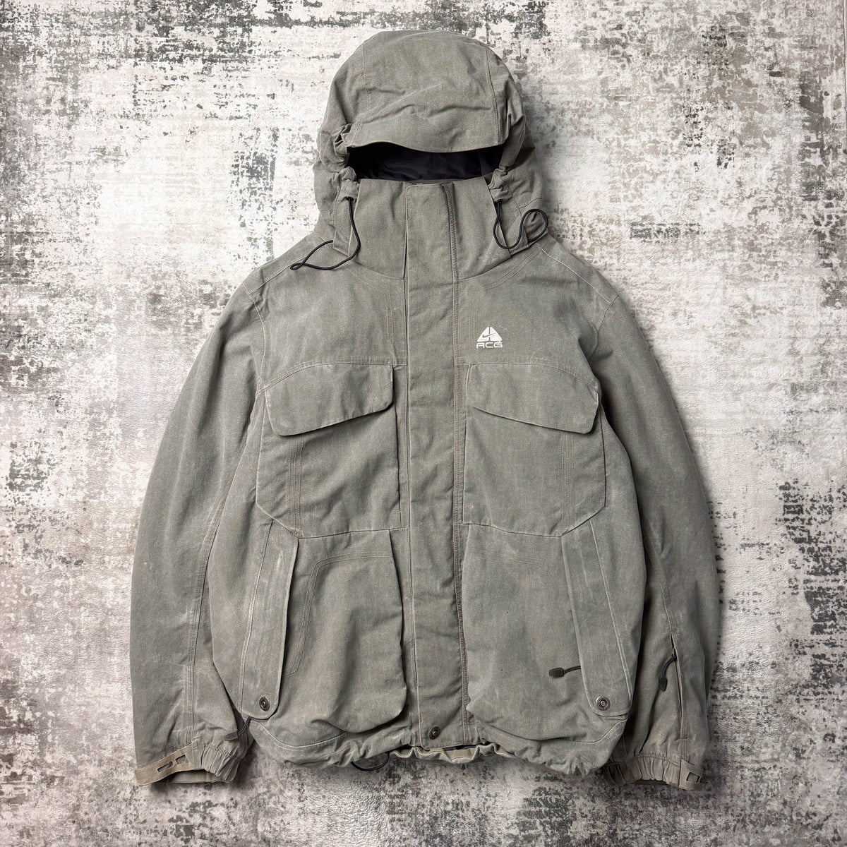 Vintage Nike ACG StormFit Jacket (M)