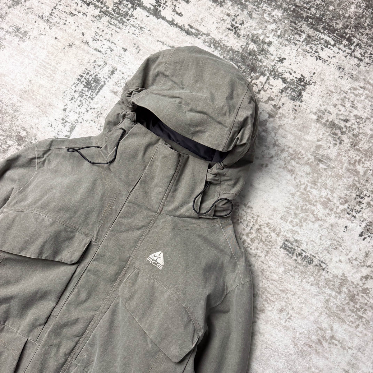 Vintage Nike ACG StormFit Jacket (M)