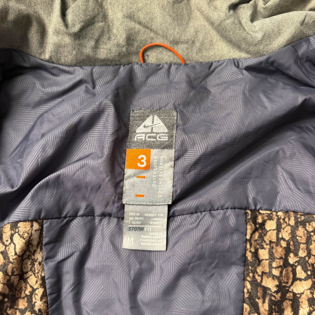 Vintage Nike ACG StormFit Jacket (M)