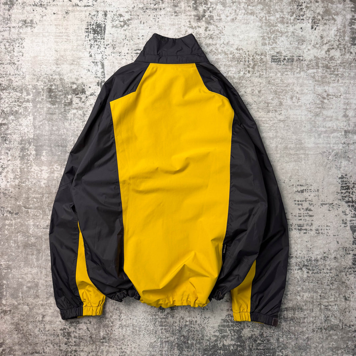 Vintage Montbell Goretex Jacket (L)