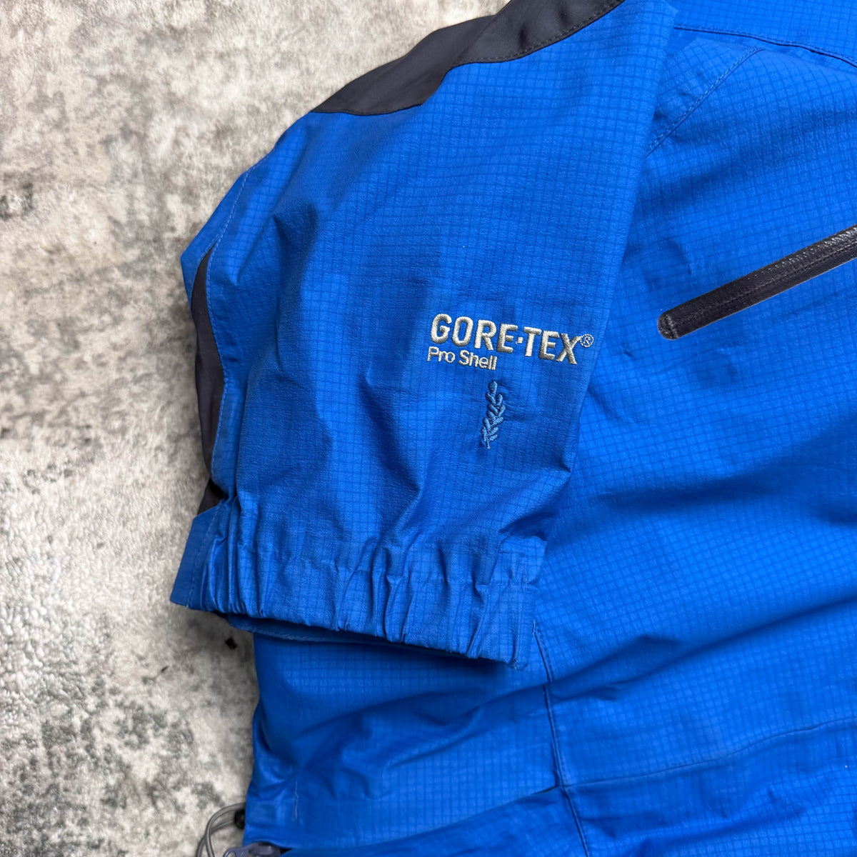 Vintage Montbell Dyna Action Goretex Jacket (L)