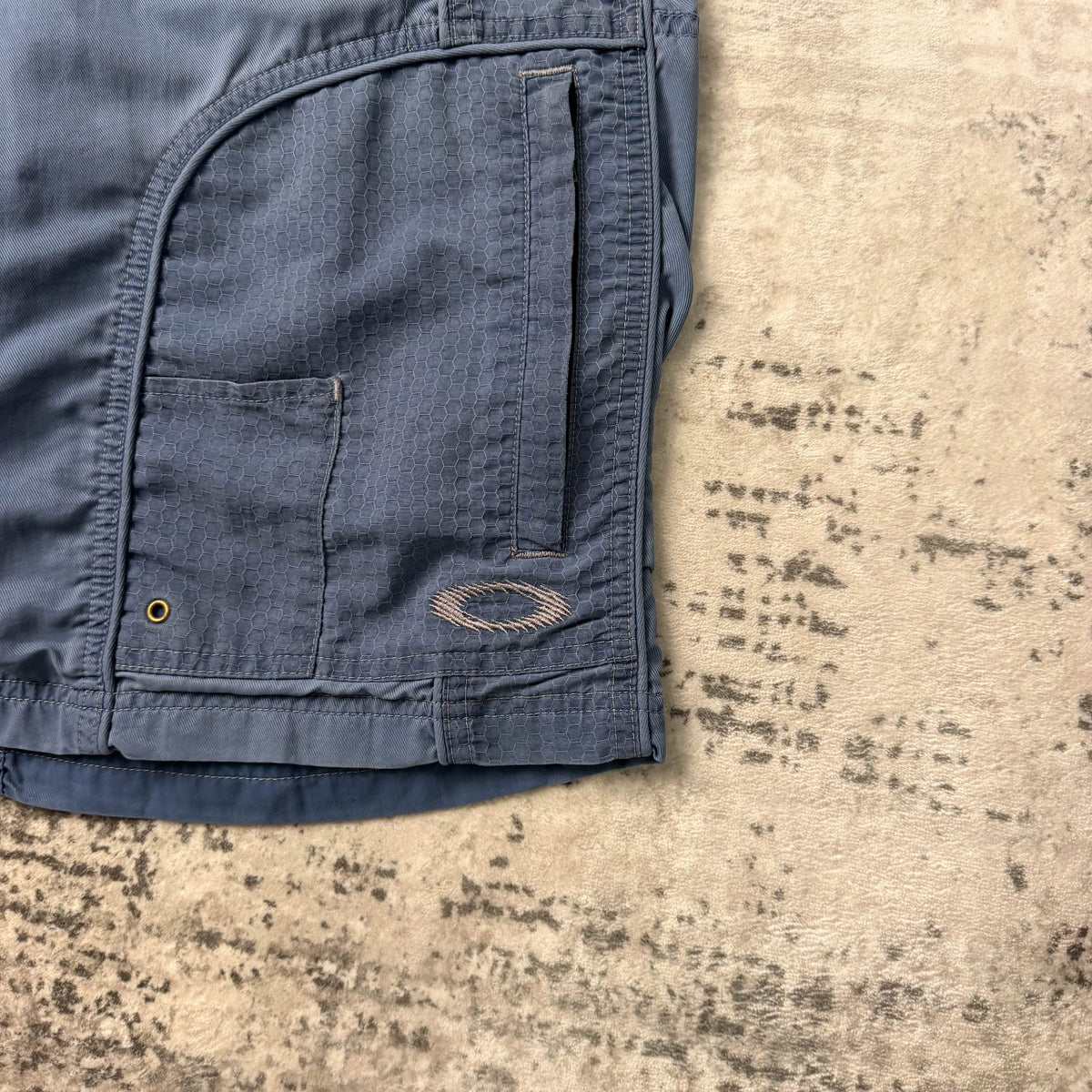 Vintage Oakley Software Cargo Shorts (M)