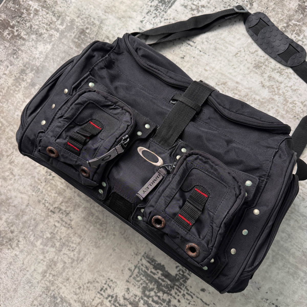 Vintage Oakley Tactical Duffle Bag