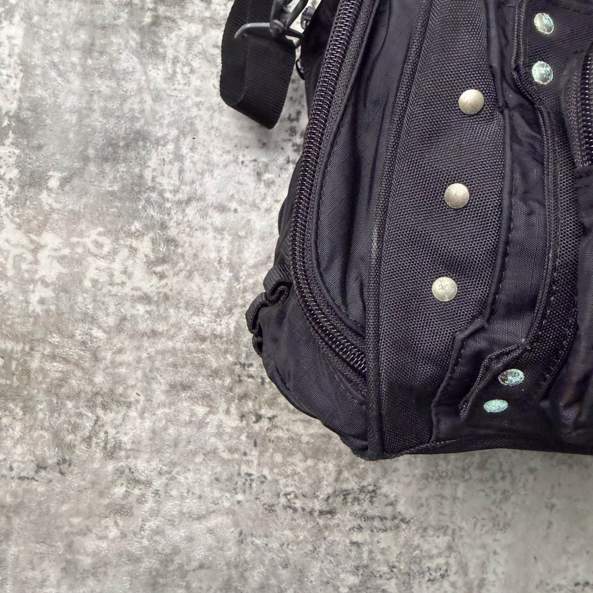Vintage Oakley Tactical Duffle Bag