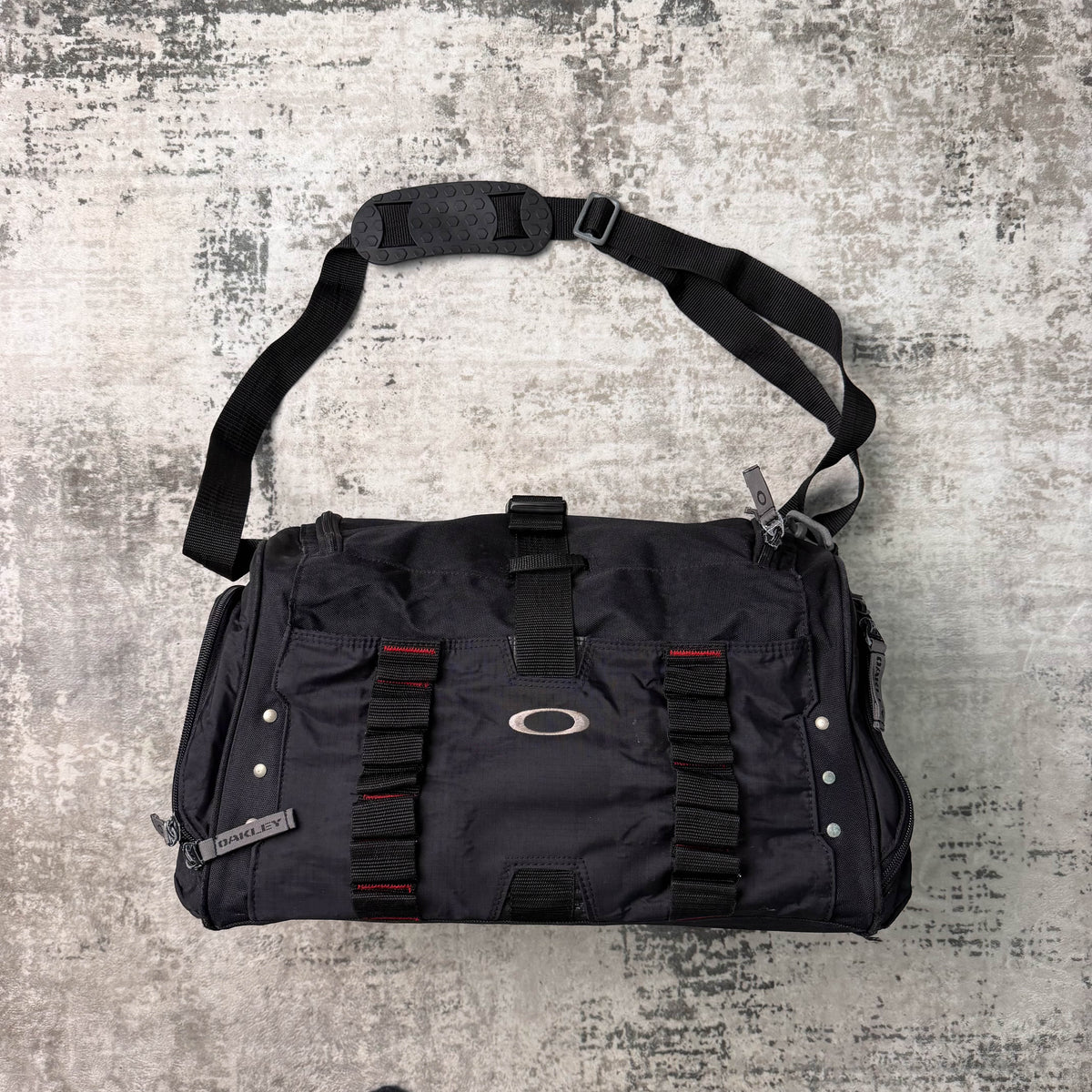 Vintage Oakley Tactical Duffle Bag