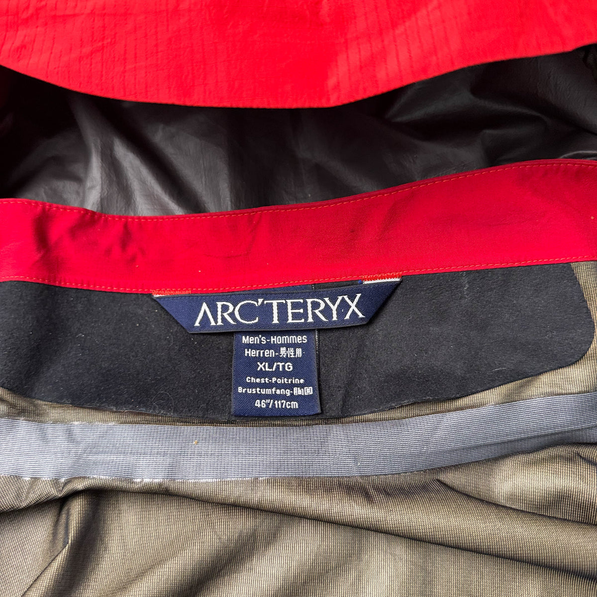 Arc'teryx Beta LT Goretex Shell Jacket (XL)