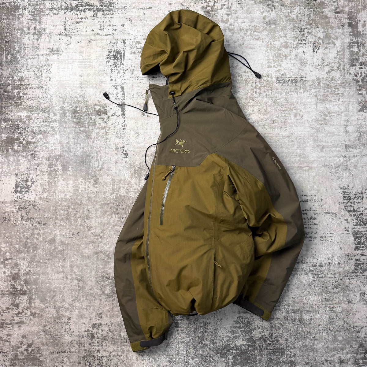 Vintage Arc'teryx Fission SV Goretex Shell Jacket (M)