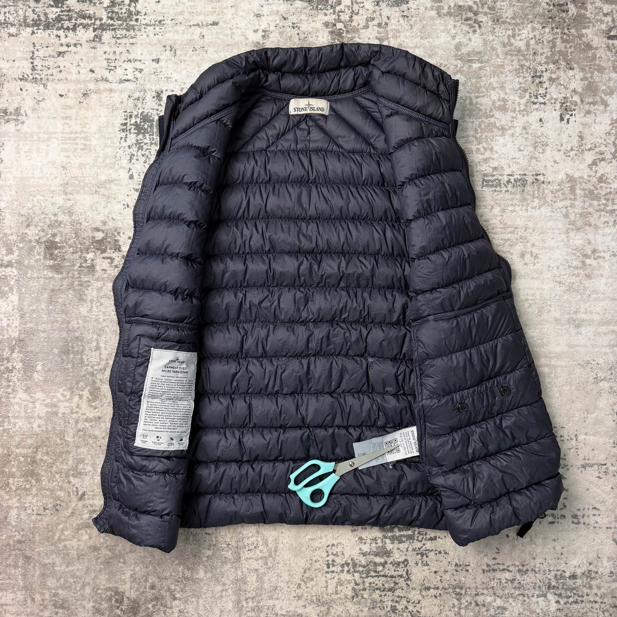 Stone Island Micro Yarn Down Gilet (L)