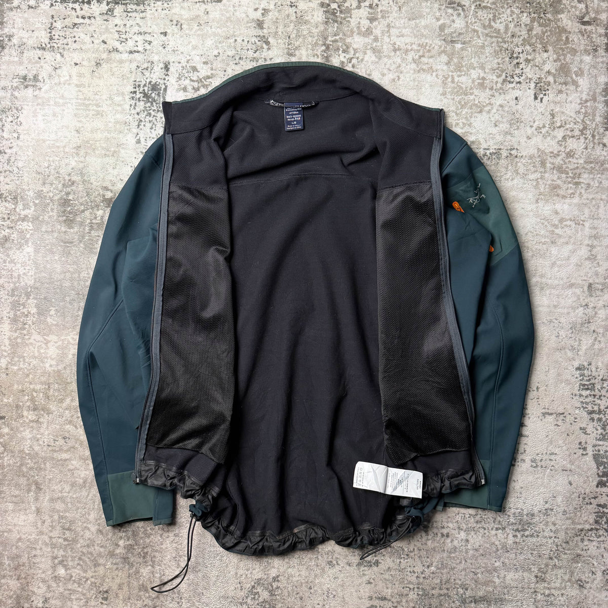 Arc'teryx Epsilon AR Softshell Jacket (L)