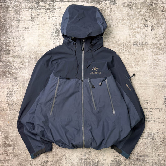 Vintage Arc'teryx Theta AR Goretex Shell Jacket (XL)