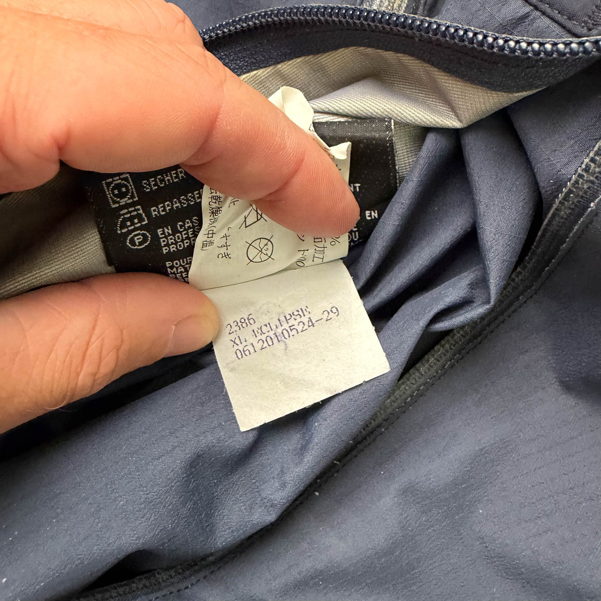 Vintage Arc'teryx Theta AR Goretex Shell Jacket (XL)