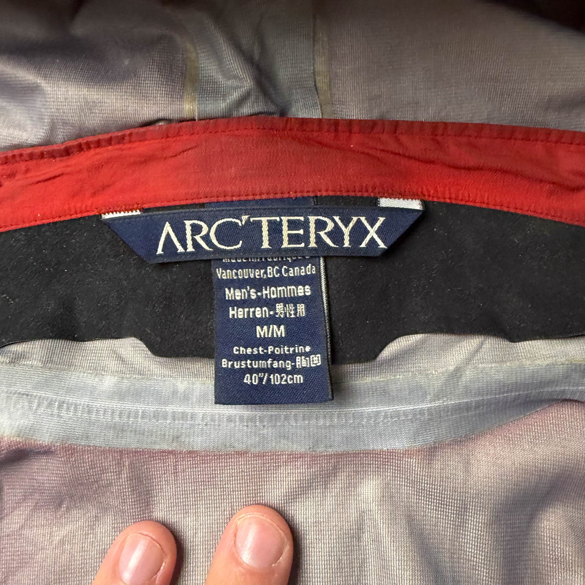 Vintage Arc'teryx Beta AR Gortetex Shell Jacket (M)