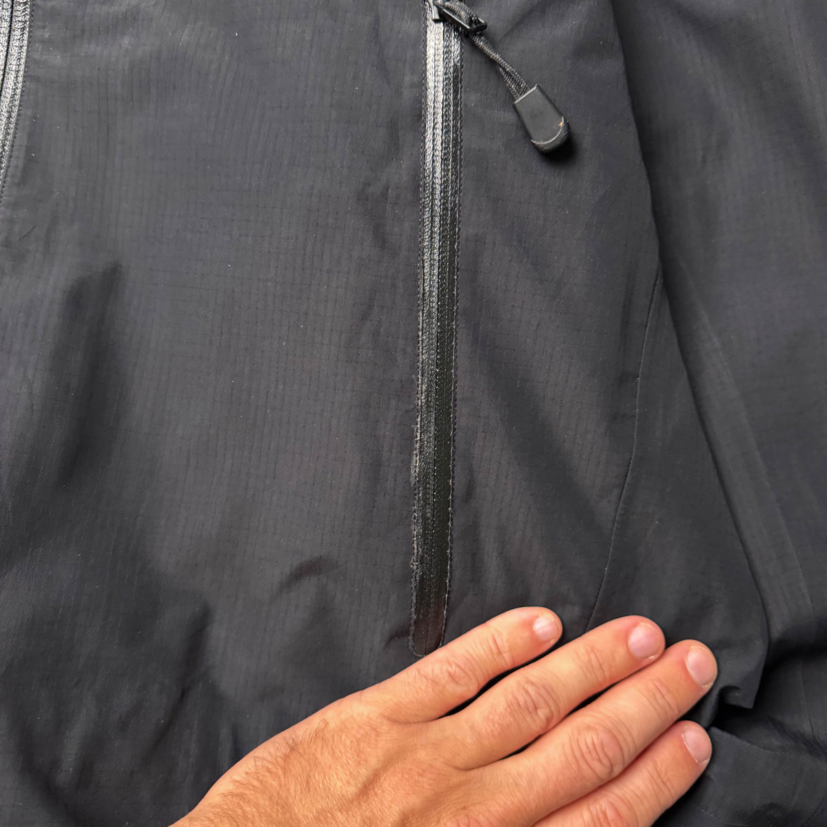 Vintage Arc'teryx Beta AR Goretex Shell Jacket (XL)