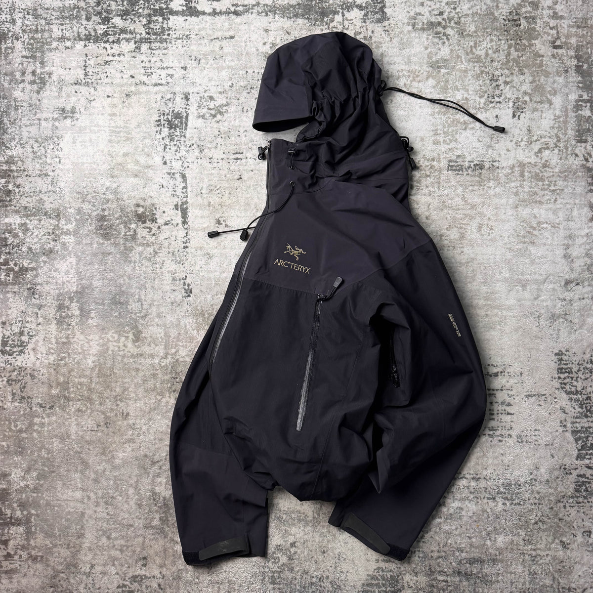 Vintage Arc'teryx Beta AR Goretex Shell Jacket (XL)