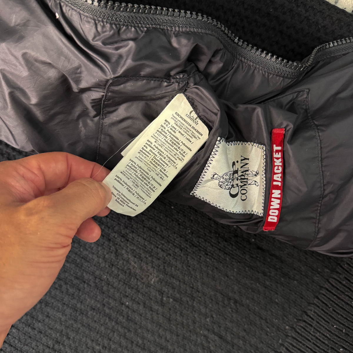CP Company D.D Shell Knit Down Jacket (XL)