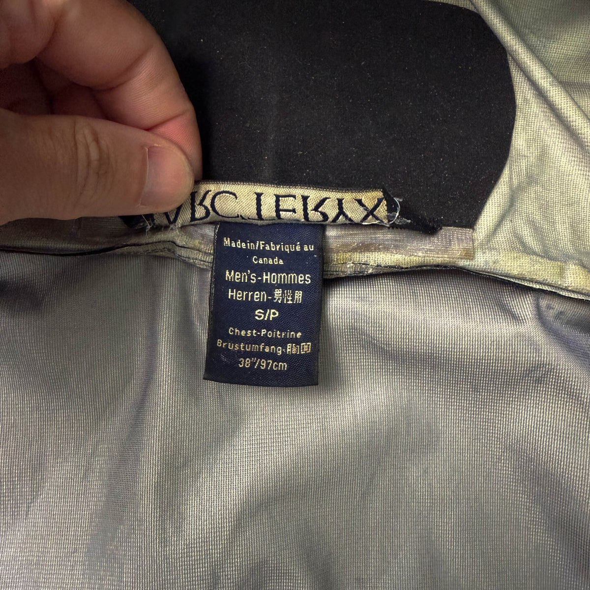 Vintage Arc'teryx Alpha LT Goretex Shell Jacket (S)