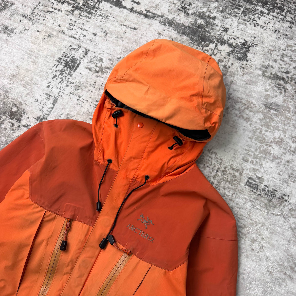 Vintage Arc'teryx Alpha SV Goretex Shell Jacket (M)